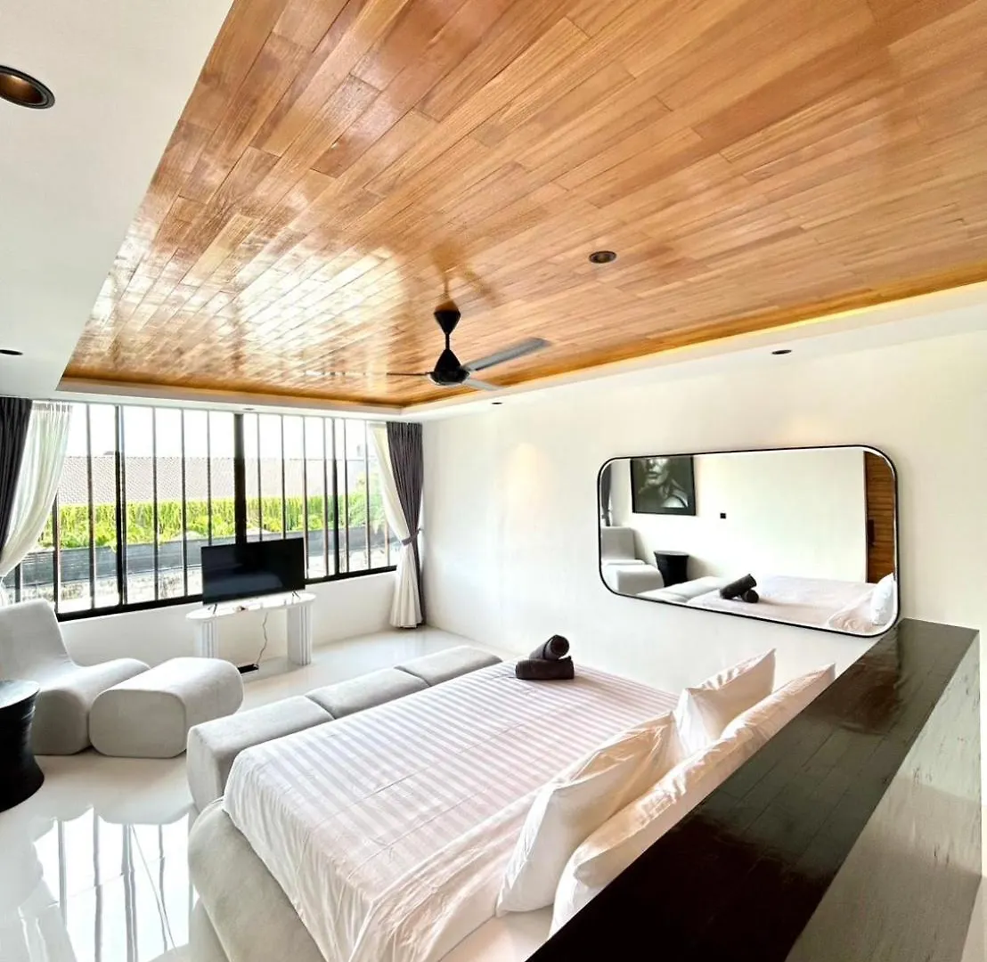 Villa Kawis Seminyak Indonesia